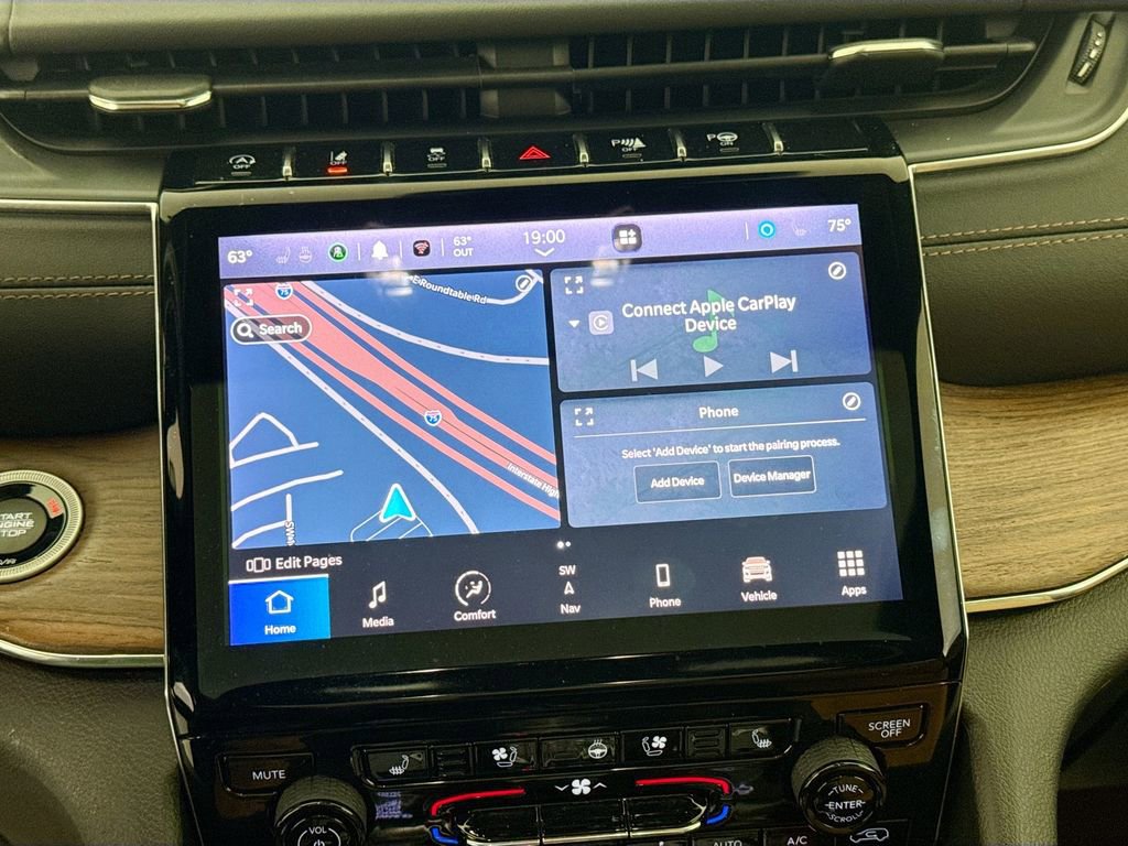 Used 2023 Jeep Grand Cherokee Summit w/ Adv Protech Group IV image 15