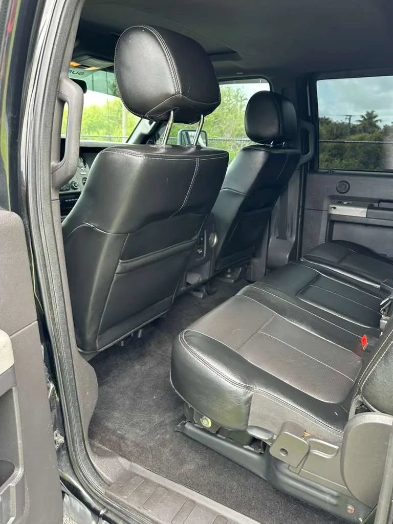 Used 2015 Ford F450 Lariat w/ Lariat Chrome Package AWD/4WD image 10