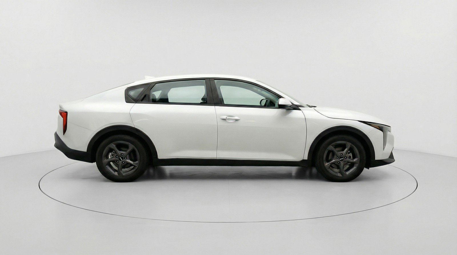 Used 2025 Kia K4 FWD image 11