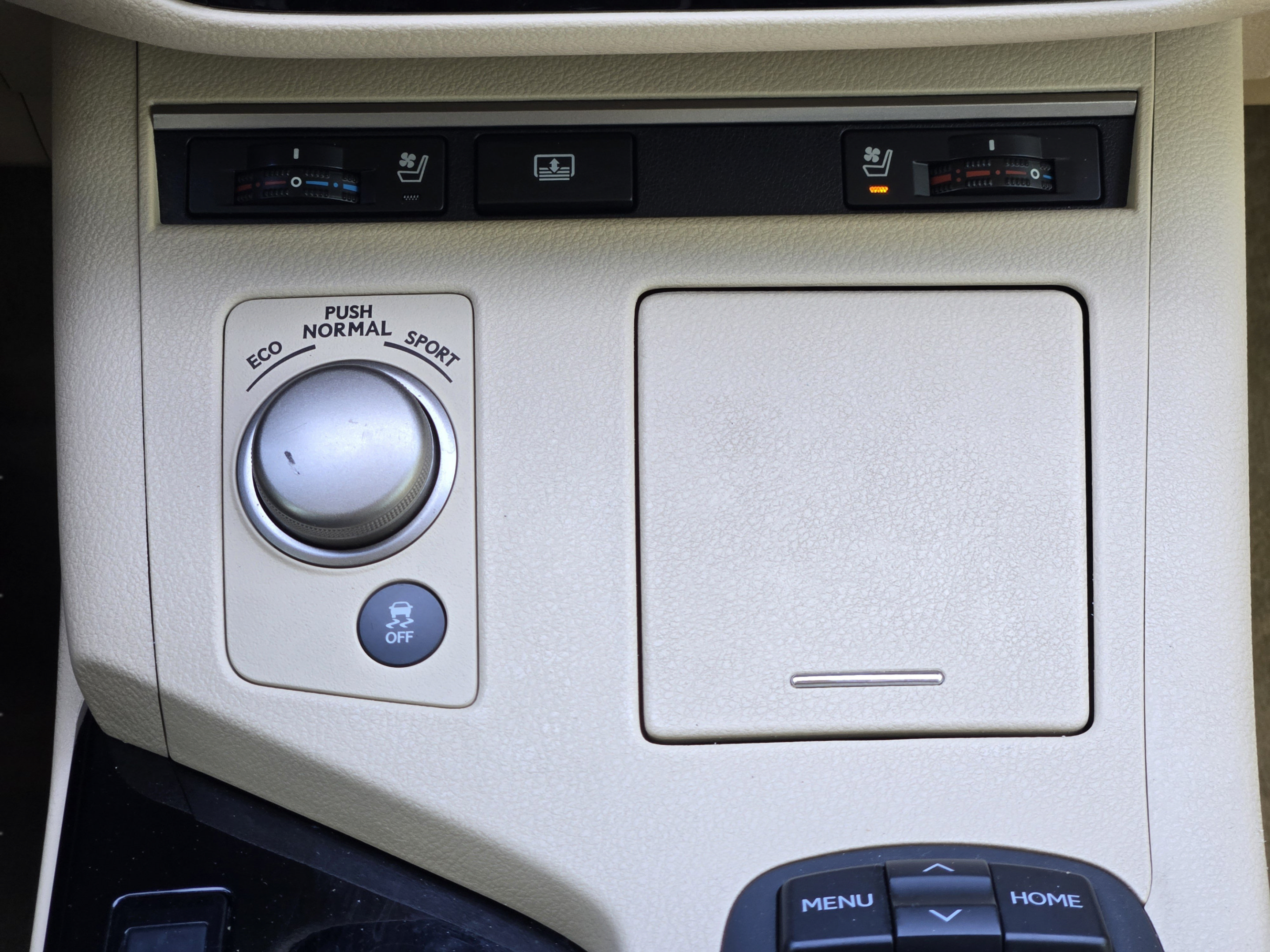 Used 2015 Lexus ES 350 w/ Luxury Package FWD image 16