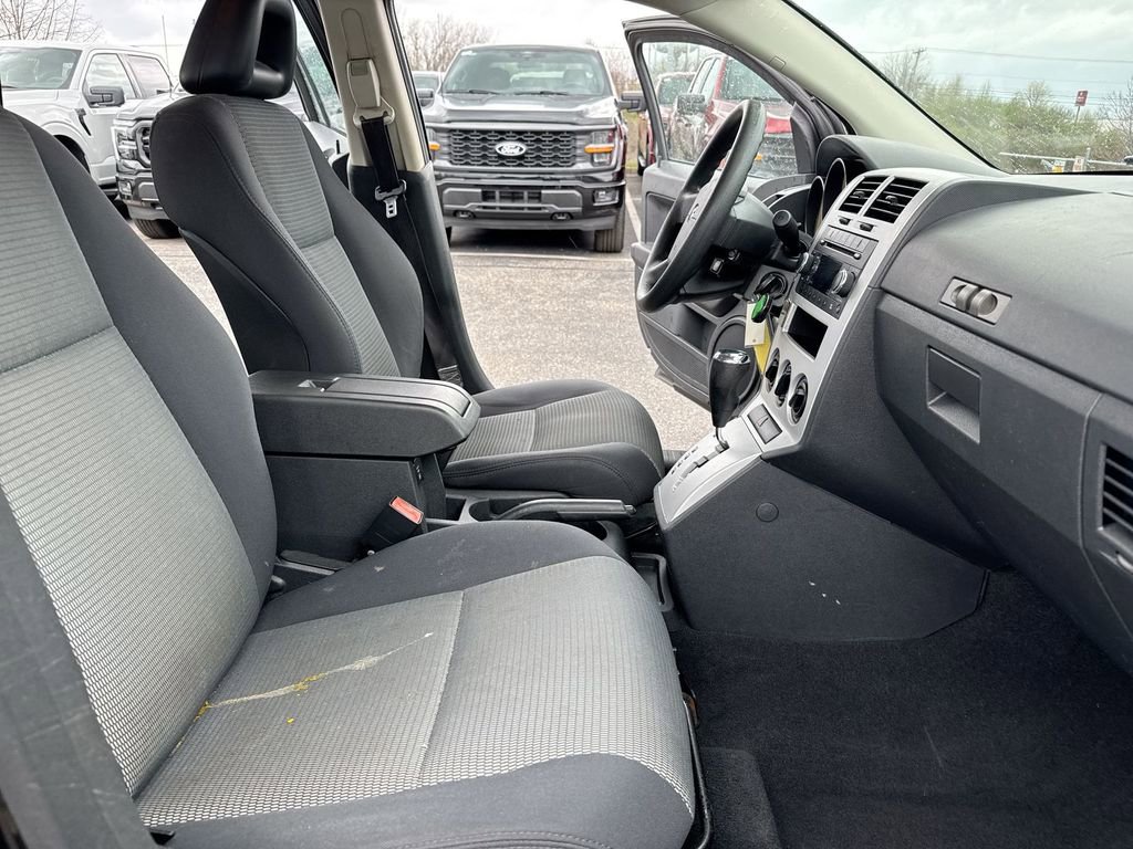 Used 2009 Dodge Caliber SXT image 20