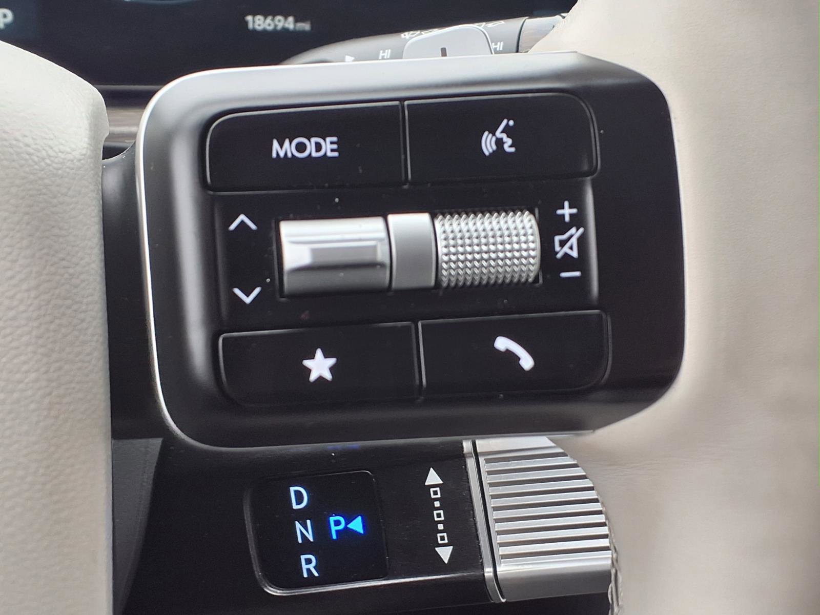 Used 2025 Hyundai Santa Fe Calligraphy AWD/4WD image 27