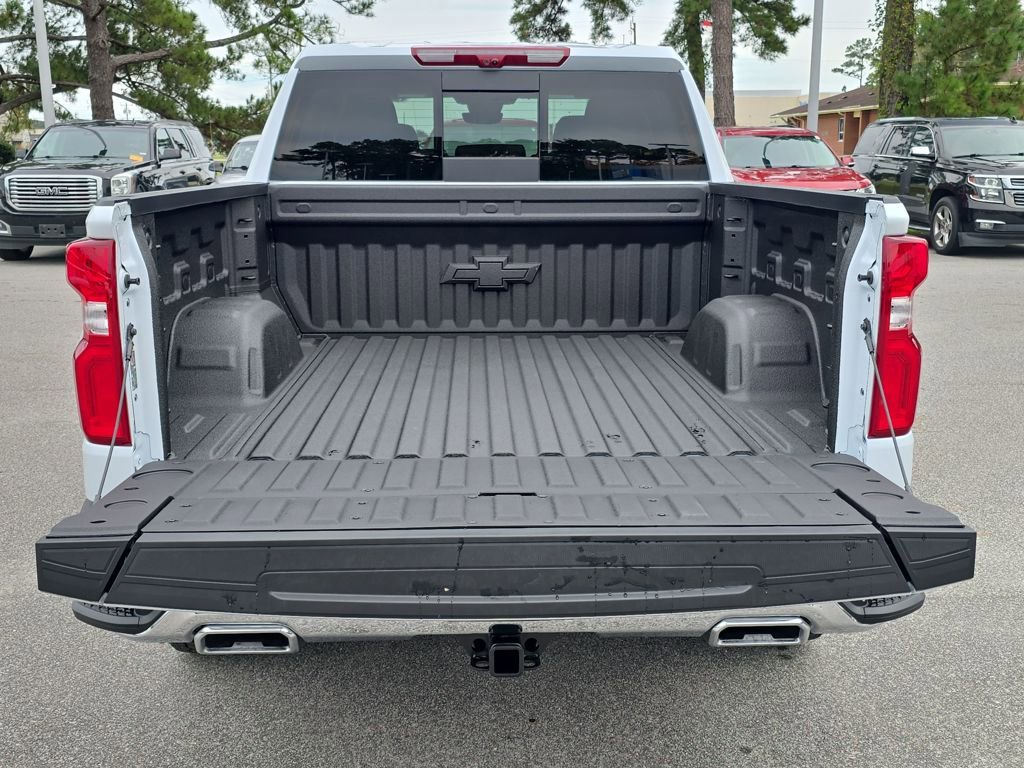 New 2026 Chevrolet Silverado 1500 LTZ w/ LTZ Premium Package image 23
