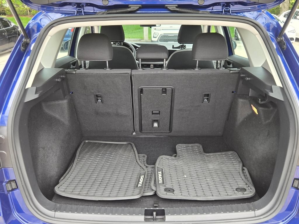 Used 2022 Volkswagen Taos S AWD/4WD image 12