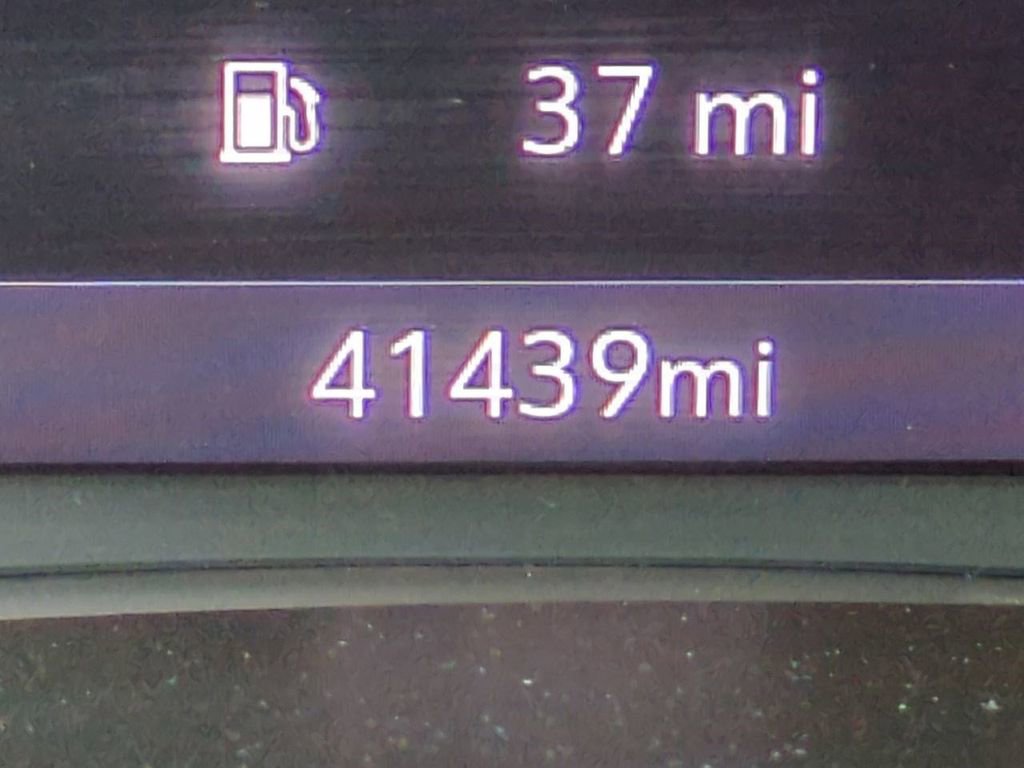 Used 2023 Chevrolet Blazer LT image 27