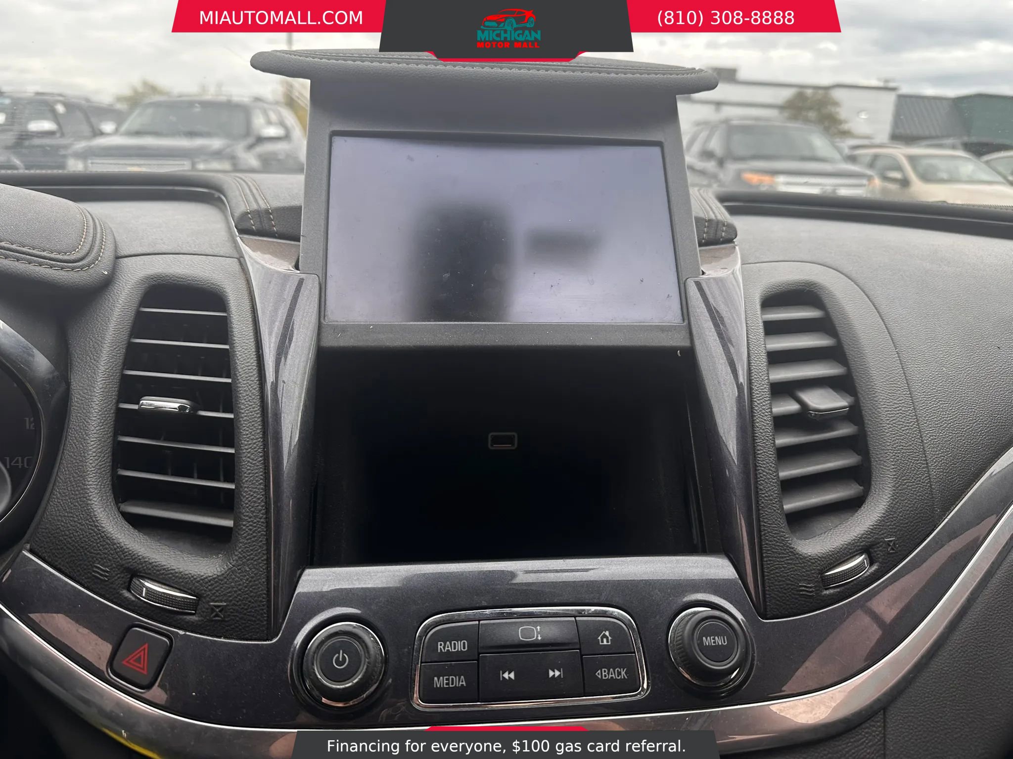 Used 2017 Chevrolet Impala LT FWD image 13