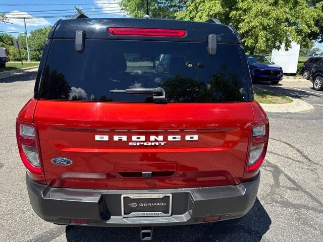 Used 2022 Ford Bronco Sport Outer Banks AWD/4WD image 9