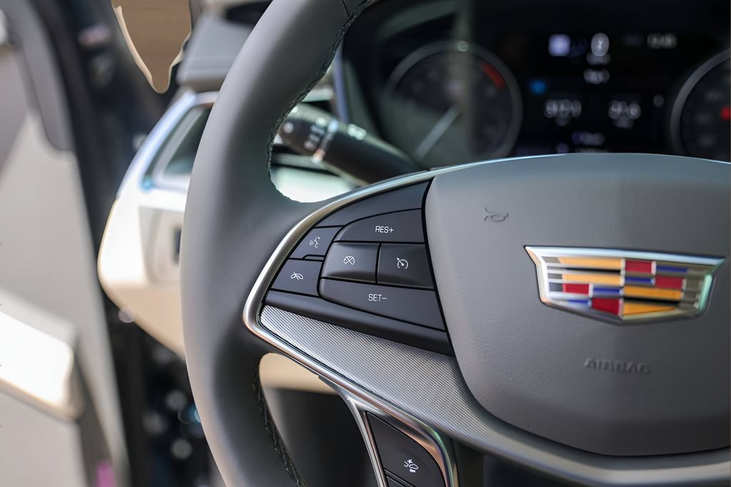 Certified 2026 Cadillac XT5 Premium Luxury w/ Driver Assist Package FWD image 14