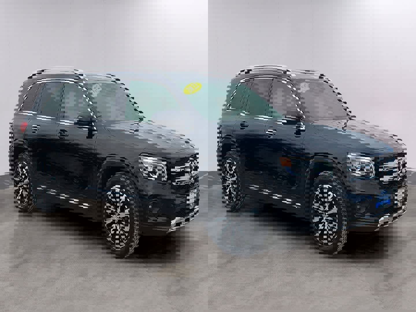 Used 2022 Mercedes-Benz GLB 250 4MATIC image 3