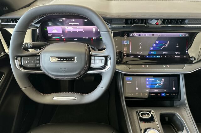 New 2025 Jeep Wagoneer S Limited AWD/4WD image 11