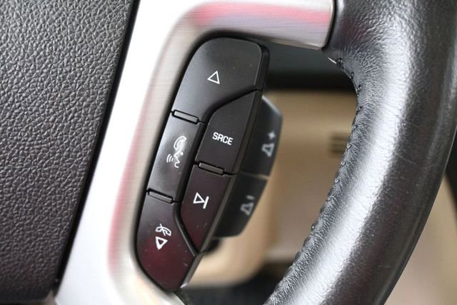 Used 2012 GMC Acadia SLT AWD/4WD image 16