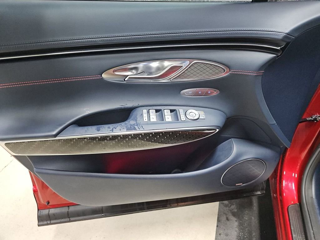 Used 2023 Genesis GV70 3.5T Sport w/ Sport Prestige Package image 10