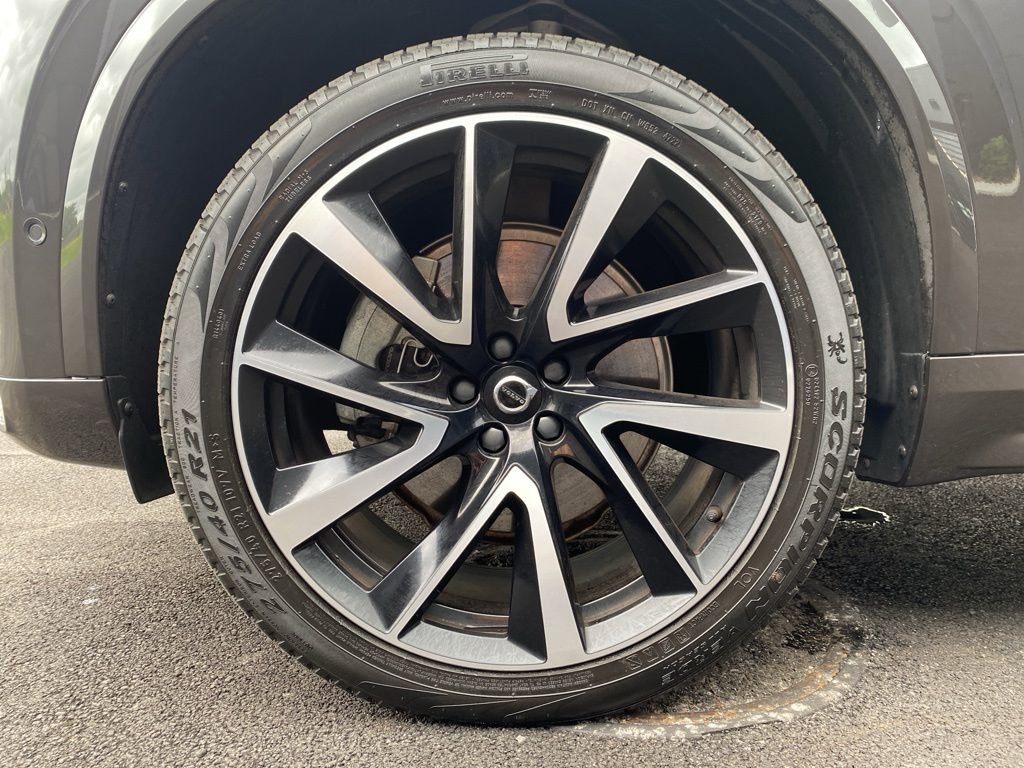 Used 2023 Volvo XC90 B6 Plus w/ Protection Package image 29