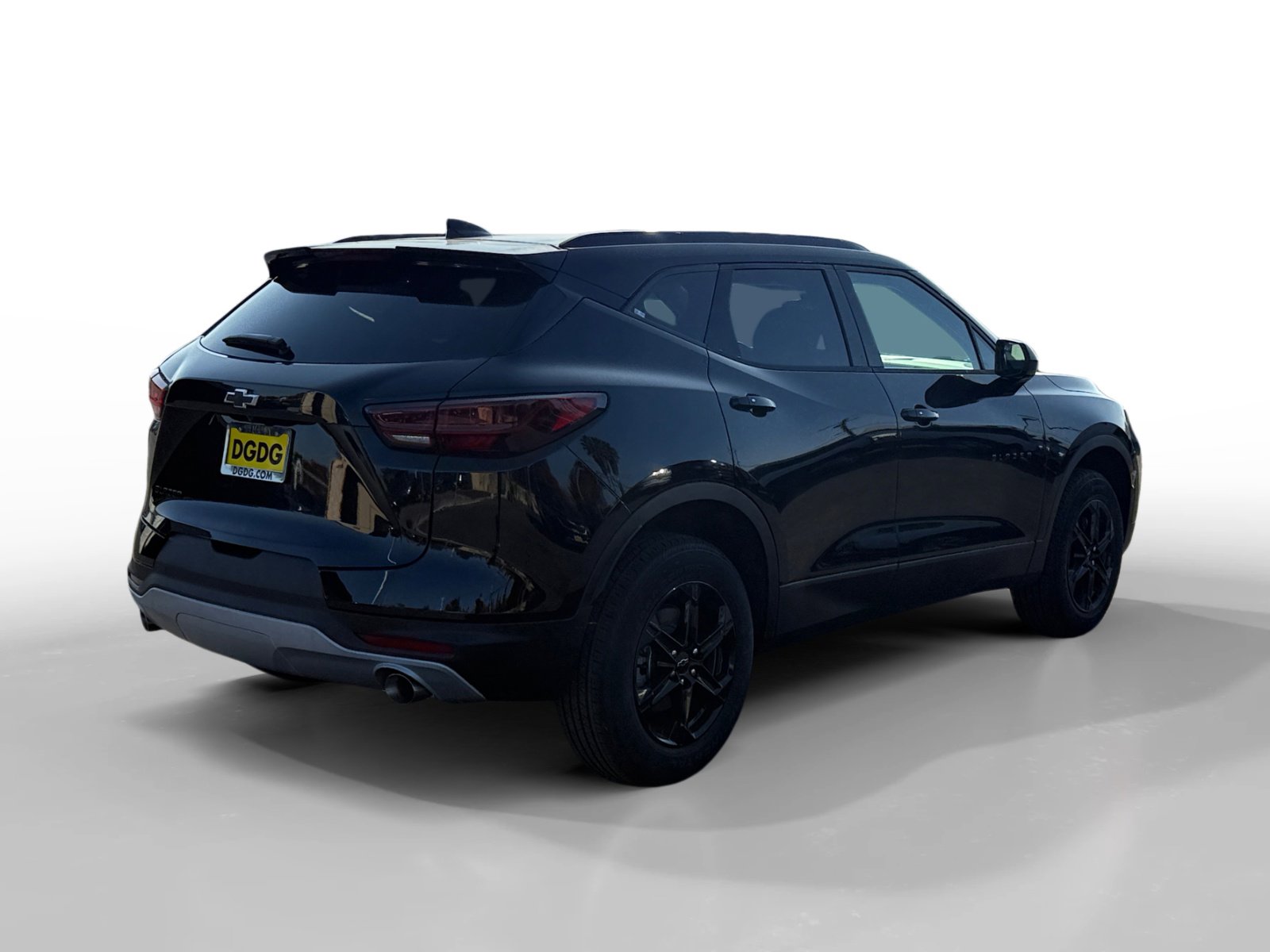 New 2025 Chevrolet Blazer LT w/ Midnight/Sport Edition image 5