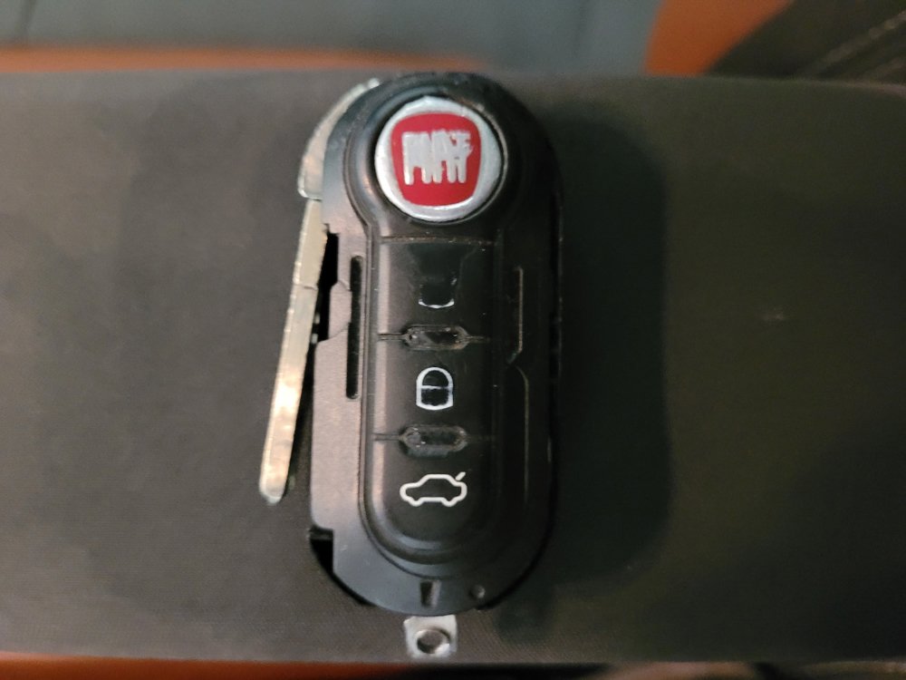 Used 2016 FIAT 500L Trekking FWD image 32