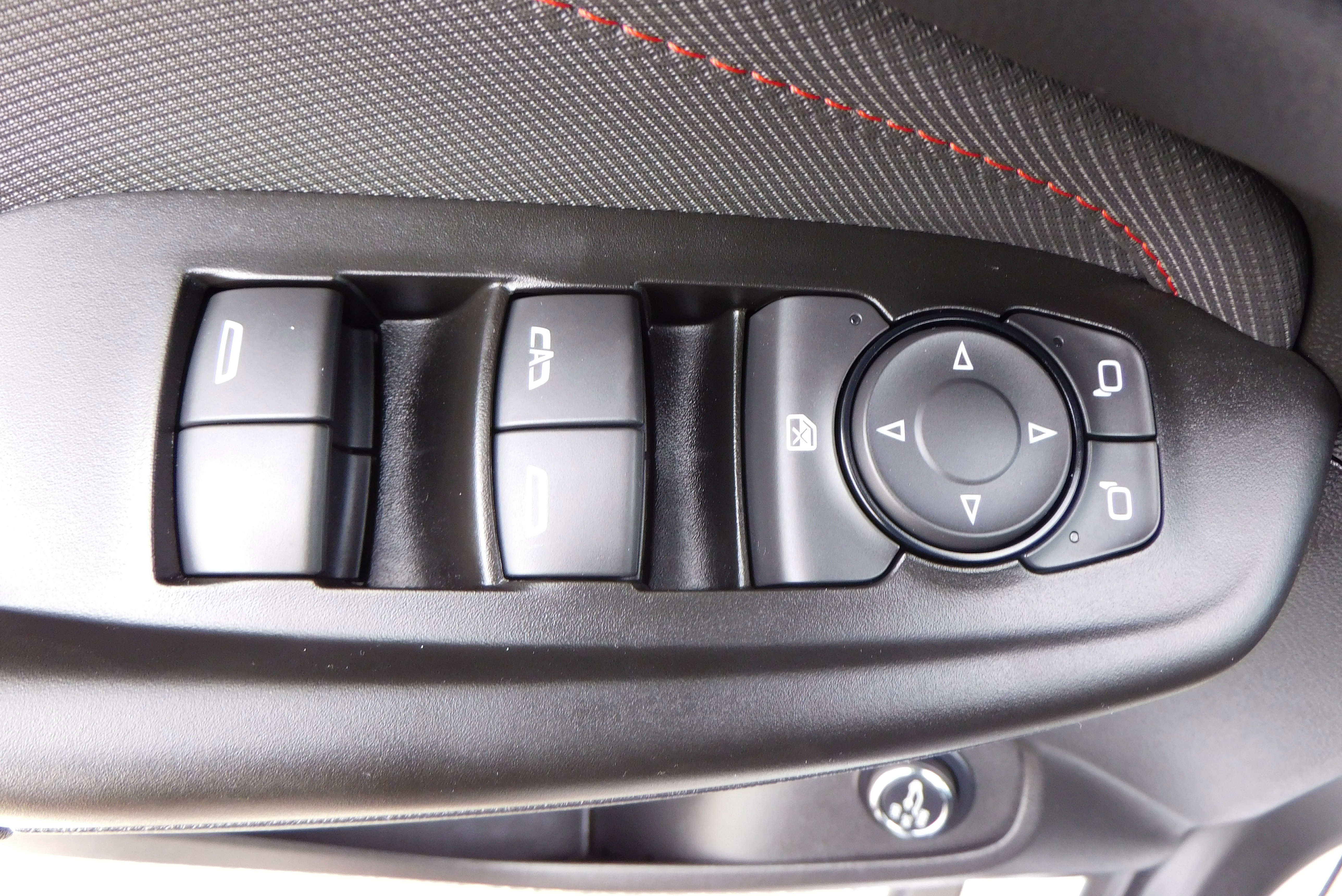 Used 2024 Chevrolet TrailBlazer RS w/ Convenience Package image 14