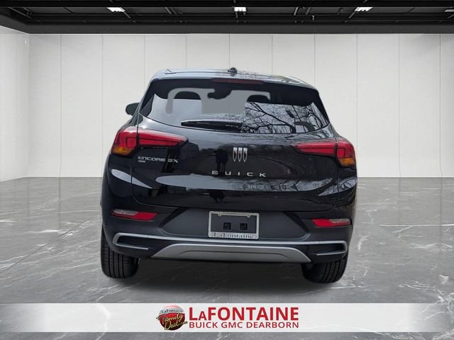 Certified 2025 Buick Encore GX Preferred FWD image 4