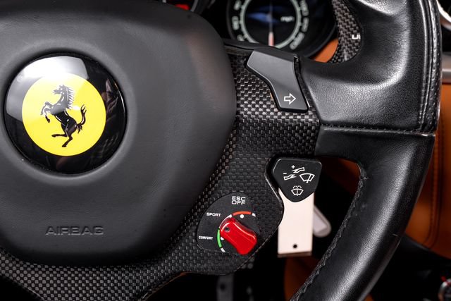 Certified 2016 Ferrari California T RWD image 40