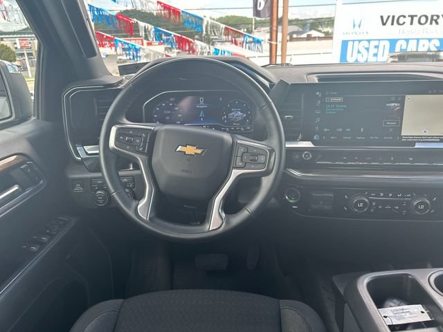 Used 2024 Chevrolet Silverado 1500 LT w/ Protection Package AWD/4WD image 17