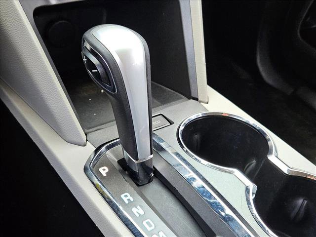 Used 2015 Chevrolet Equinox LS image 9