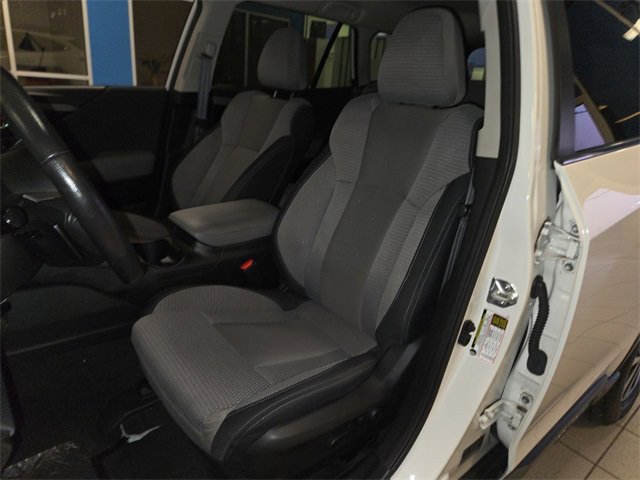 Used 2024 Subaru Outback Premium image 11