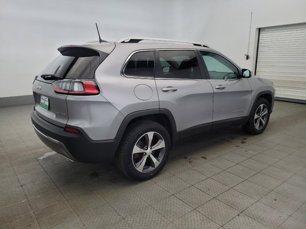 Used 2019 Jeep Cherokee Limited AWD/4WD image 10