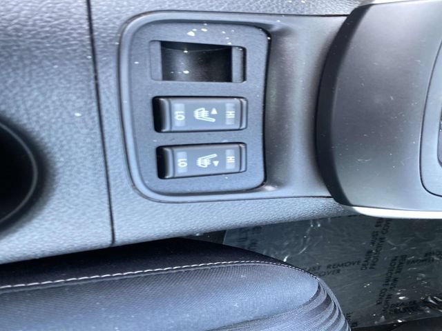 Used 2016 Nissan Sentra SV w/ Driver's Assist Package FWD image 14