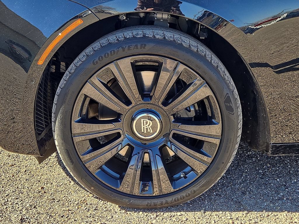 Used 2023 Rolls-Royce Ghost AWD/4WD image 11