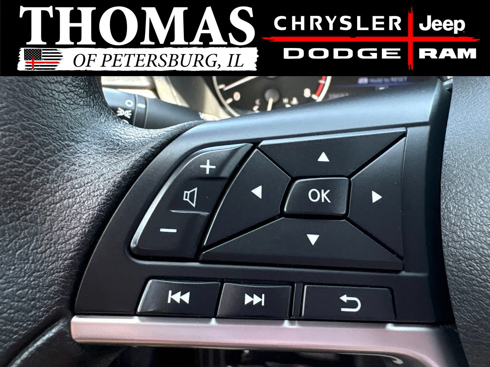 Used 2025 Nissan Altima 2.5 SV FWD image 15