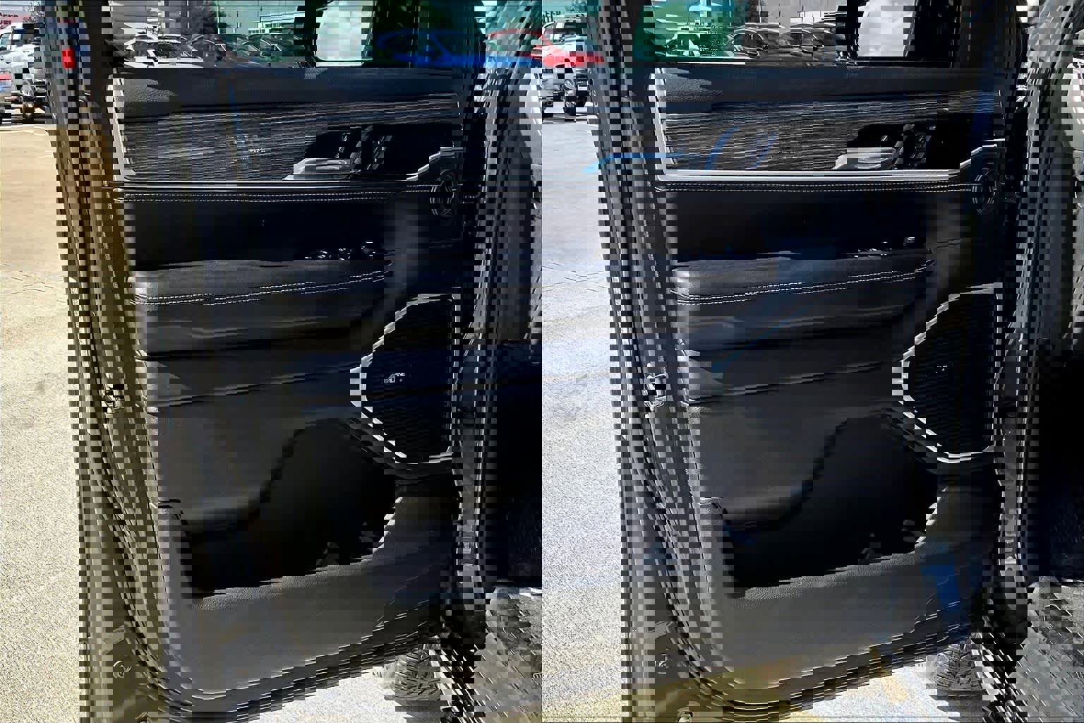 Used 2022 Jeep Wagoneer Series II image 21