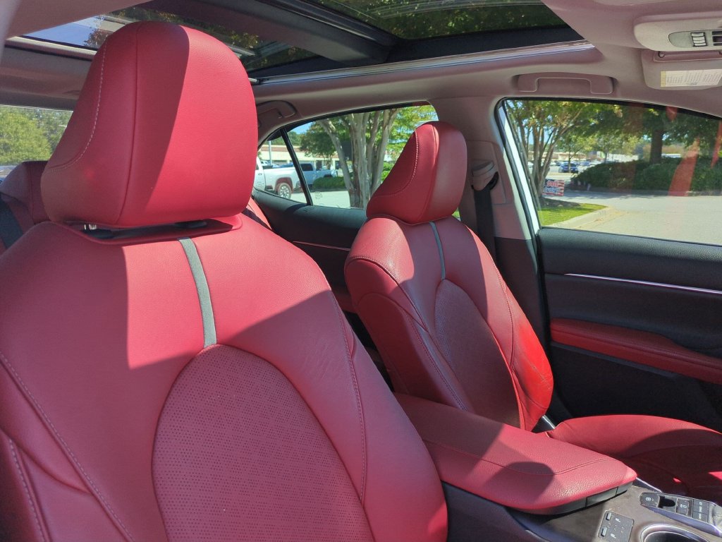 Used 2021 Toyota Camry XSE FWD image 30