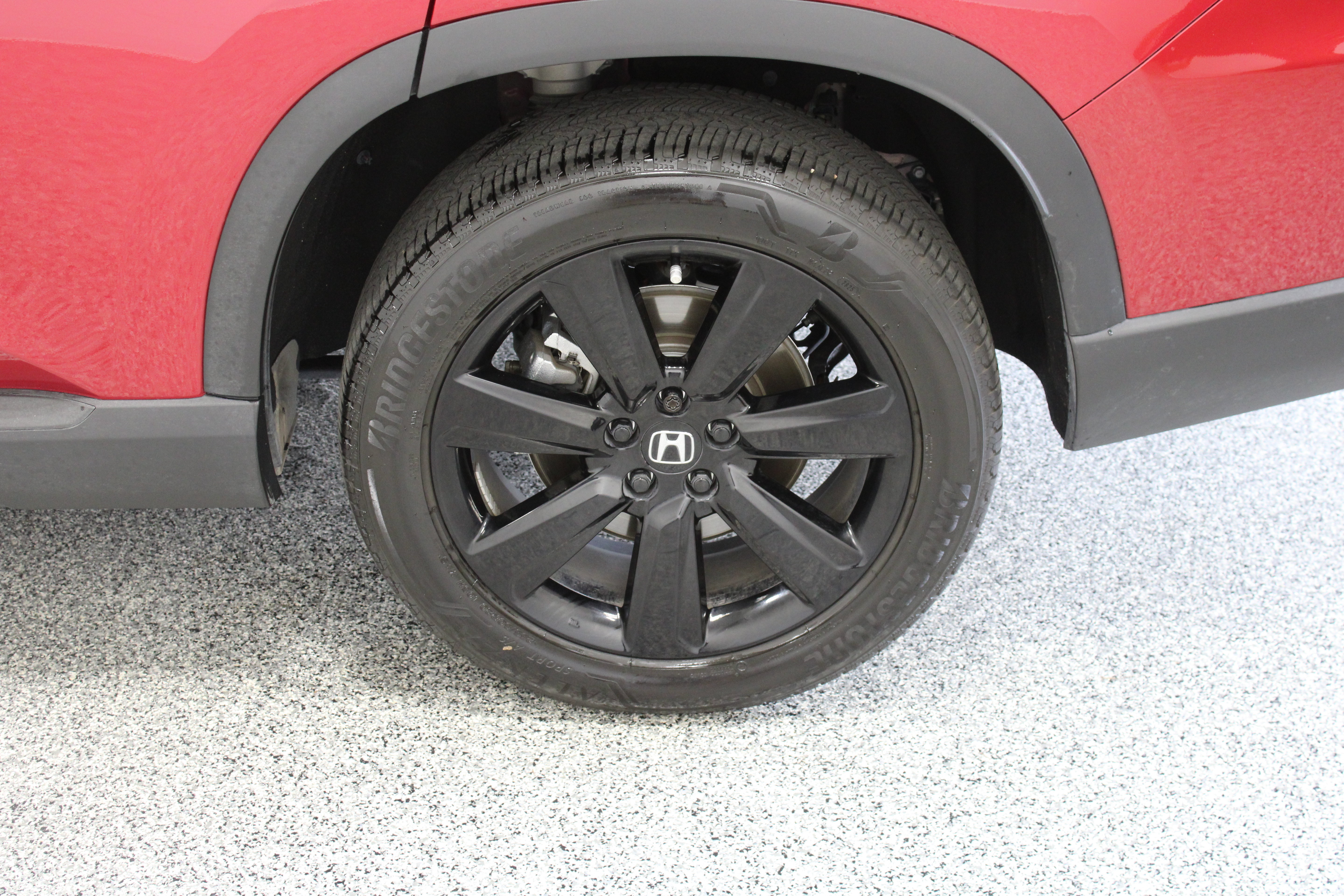 Used 2025 Honda Pilot Black Edition image 10