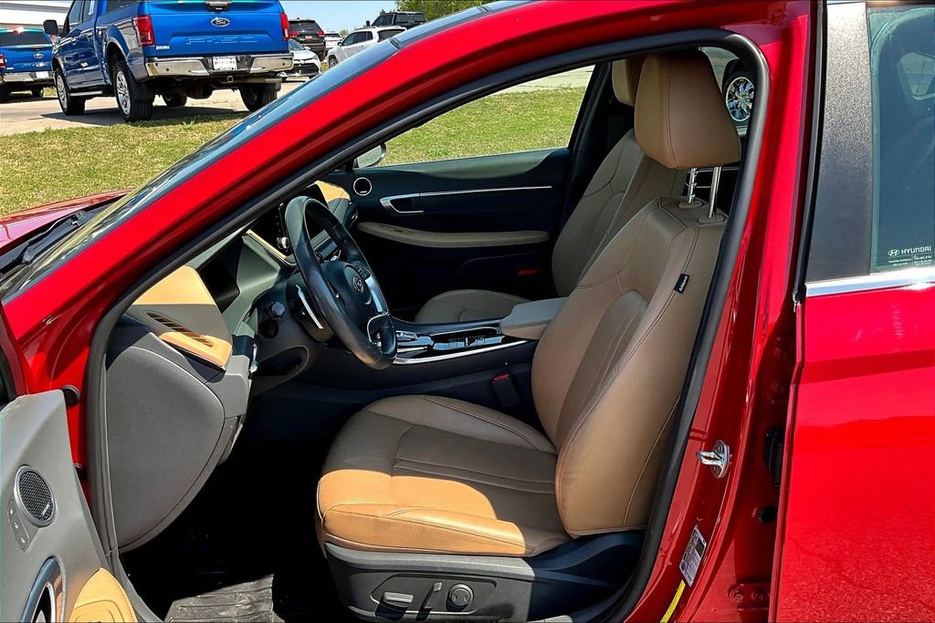 Used 2021 Hyundai Sonata Limited image 25