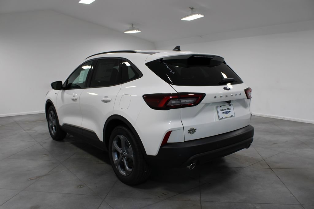 New 2025 Ford Escape ST-Line w/ Tech Pack #1 image 10