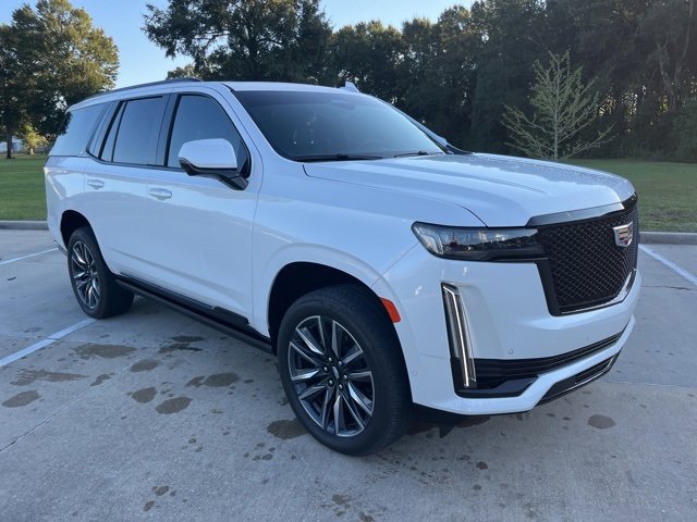 Used 2024 Cadillac Escalade Sport Platinum w/ Heavy-Duty Trailer Package image 12