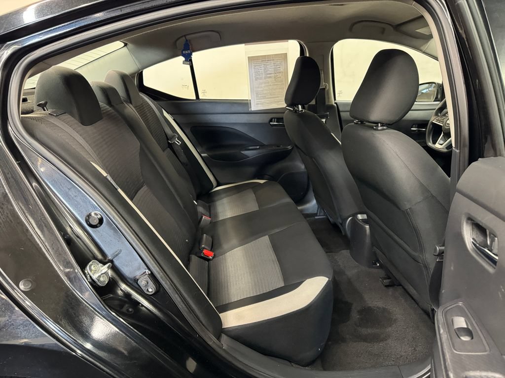 Used 2021 Nissan Versa SV FWD image 27