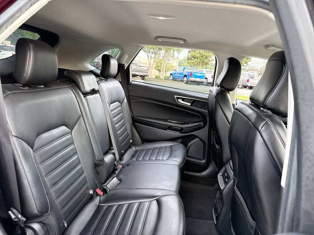 Used 2020 Ford Edge SEL w/ Convenience Package AWD/4WD image 26