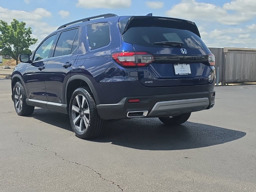 Certified 2023 Honda Pilot Touring image 5