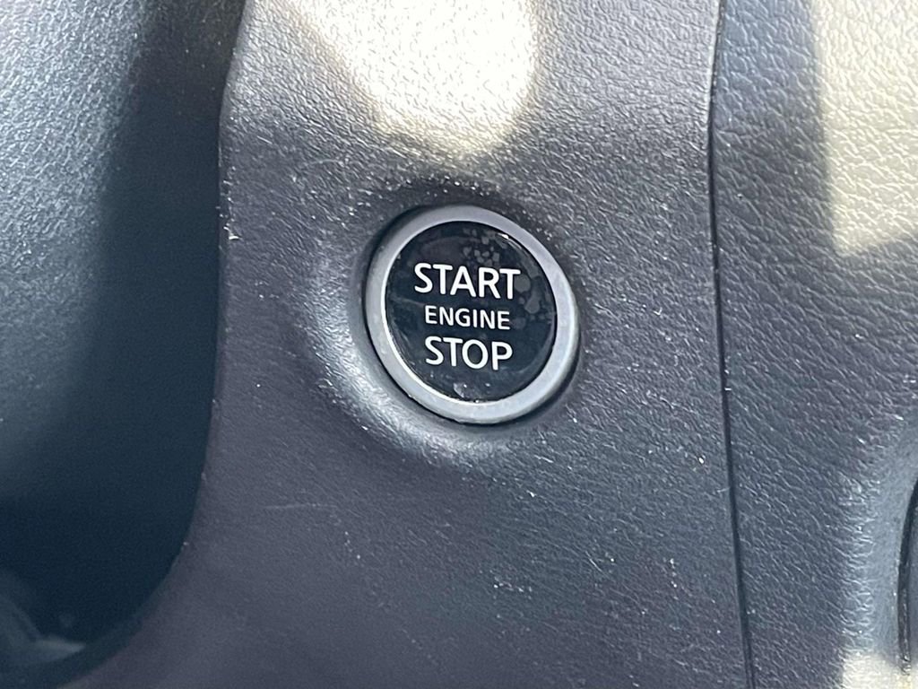 Used 2023 Nissan Frontier PRO-4X w/ Pro-4X Premium Package image 35