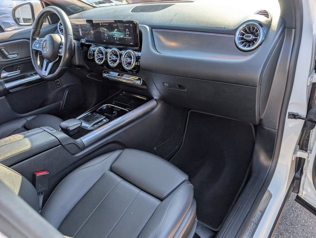 Used 2021 Mercedes-Benz GLA 250 image 16