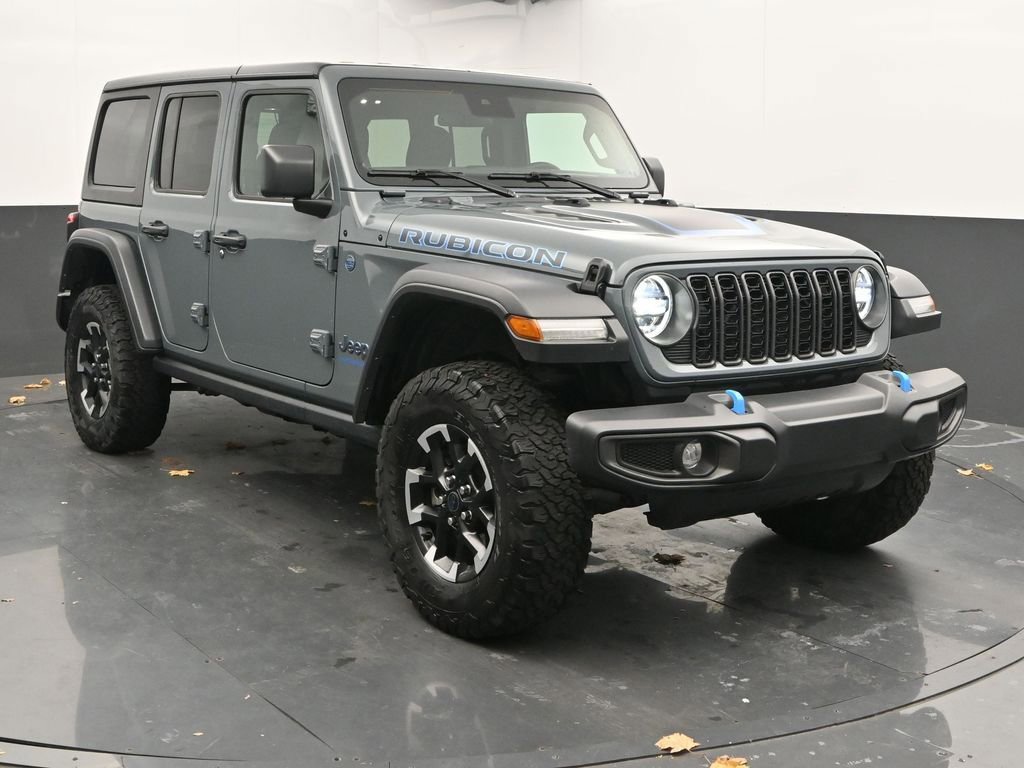 Used 2024 Jeep Wrangler Unlimited Rubicon 4xe image 3