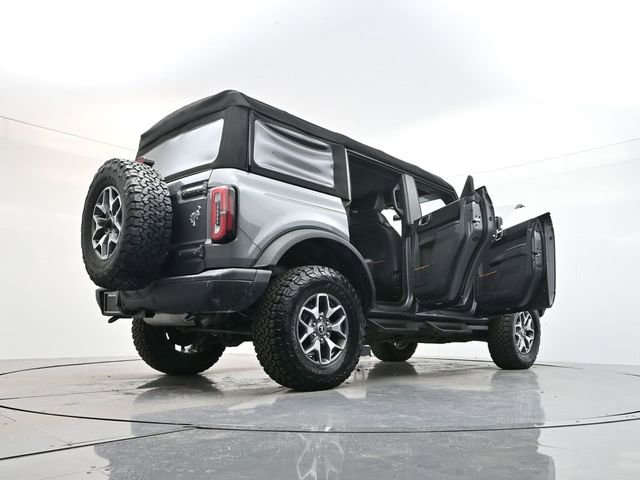 Used 2024 Ford Bronco Badlands image 45
