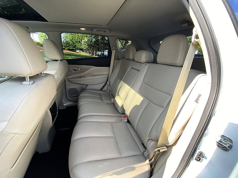 Used 2019 Nissan Murano SL w/ SL Technology Package FWD image 11