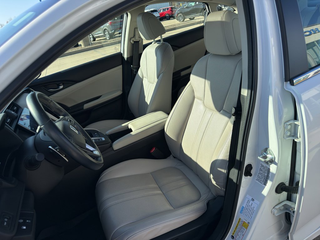 Used 2021 Honda Insight Touring image 10