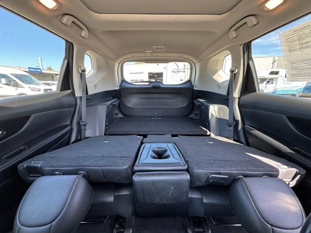 Used 2019 Nissan Rogue SL w/ Premium Package AWD/4WD image 26