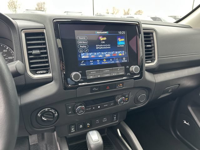 Certified 2024 Nissan Frontier SL w/ Technology Package AWD/4WD image 30