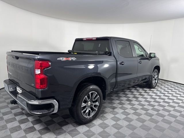 Used 2024 Chevrolet Silverado 1500 LT image 2