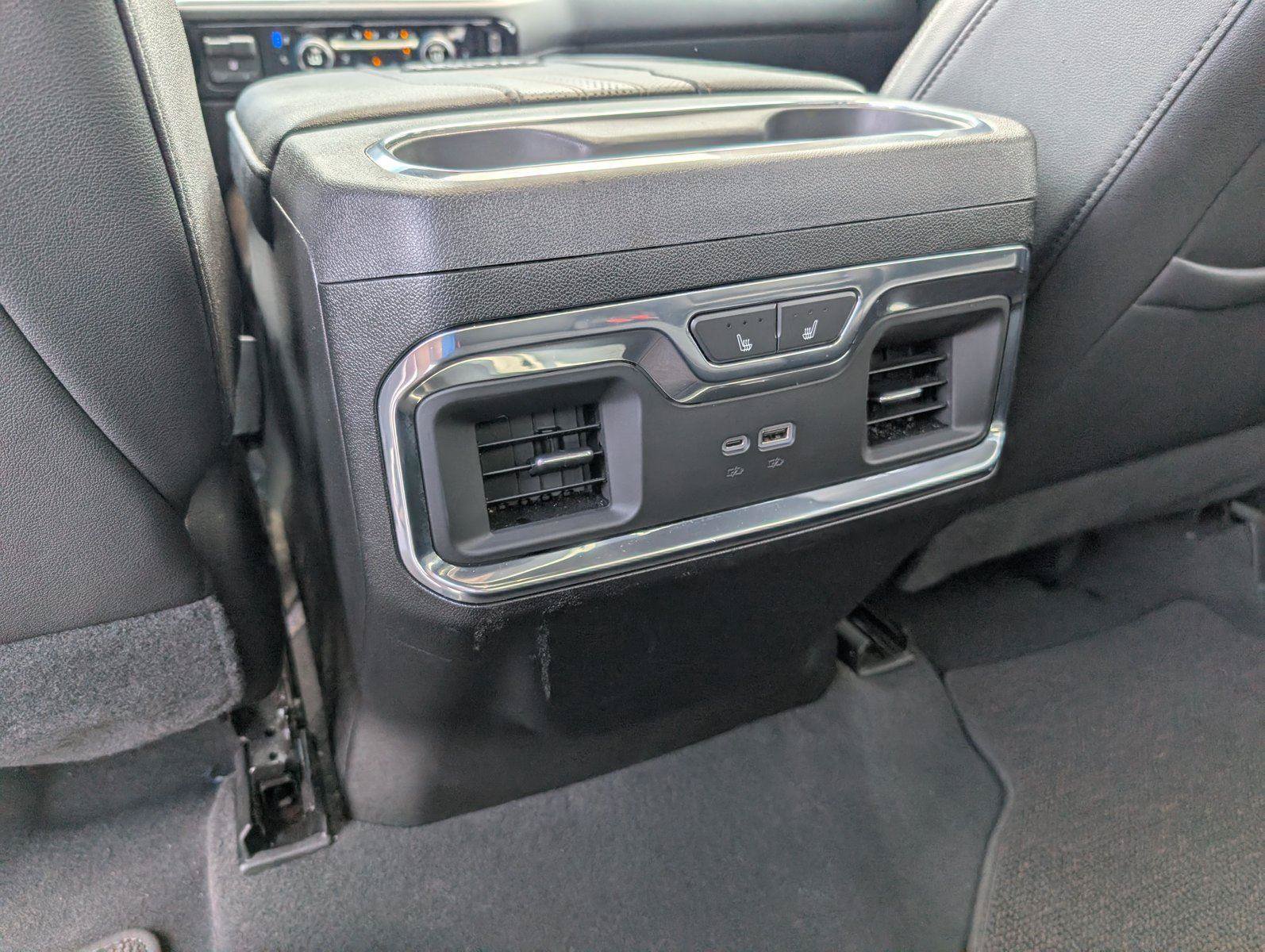 Used 2024 Chevrolet Silverado 2500 High Country w/ High Country Premium Package AWD/4WD image 34