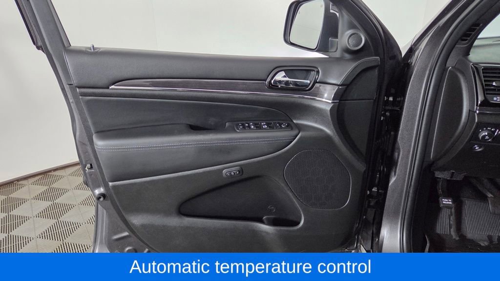 Used 2021 Jeep Grand Cherokee Overland image 14