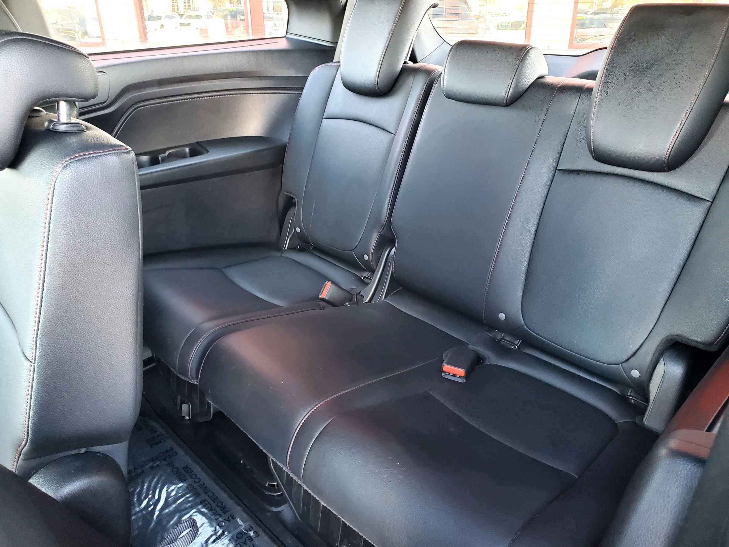 Used 2025 Honda Odyssey Sport-L image 16